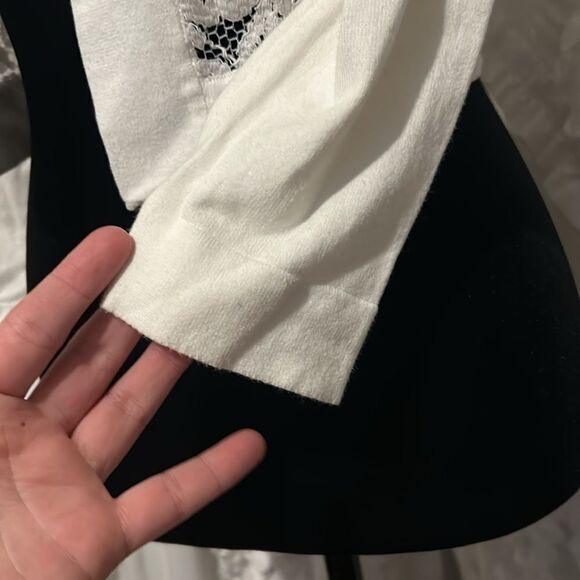 Calvin Klein open front lace cardigan small B - Picture 3 of 6